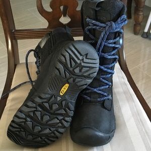 Keen boots “Greta” size 5 1/2